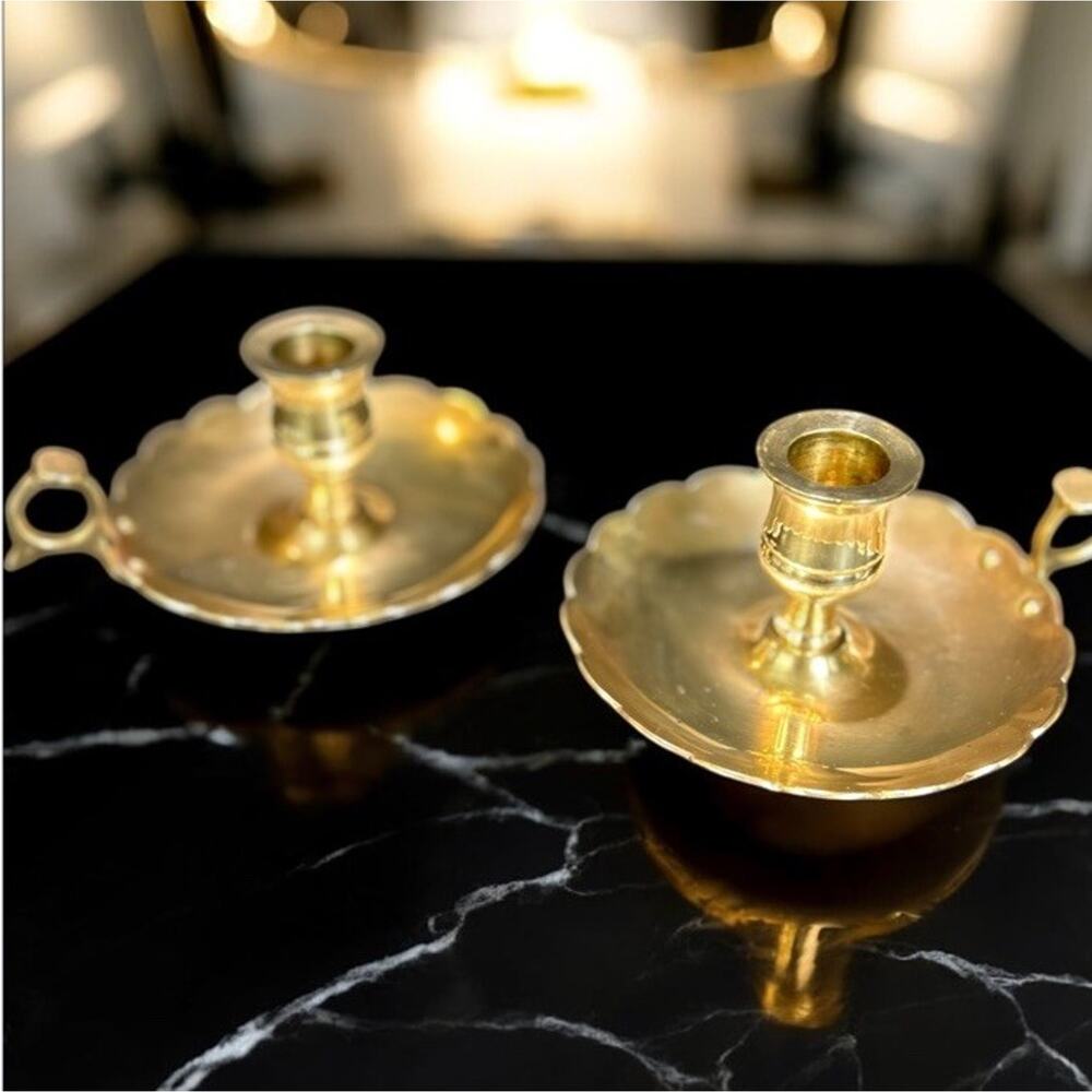 2 Vintage Brass Chamberstick Candlestick Holder w/Fingerloop, Scalloped Edge